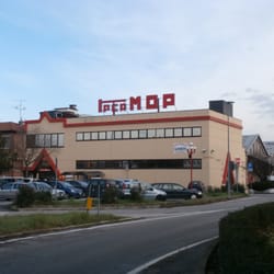 Ipermop - Esterno ipermop subito dopo la maxirotonda a 5 direzioni