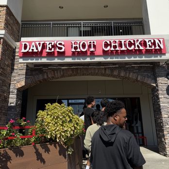 Dave's Hot Chicken - Vibe - Chicken Shop Near Me - Sandy Springs, Georgia Dave's Hot Chicken - Vibe - Chicken Shop Near Me - Sandy Springs, Georgia