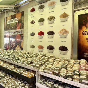 Naschmarkt - Spices 9/2024 - Public Markets Near Me - Vienna, 9