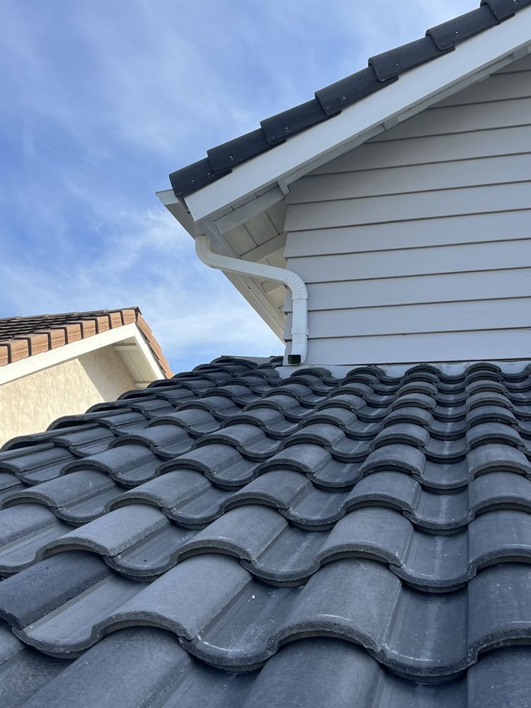 Slide of Precision Peak Roofing