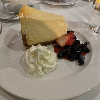 Rails Steakhouse - Ny Style Cheesecake - Steakhouses Near Me - Towaco, New Jersey