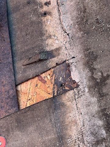 Slide of GreenLeaf Roofing