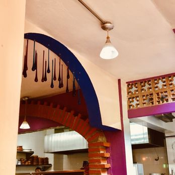 El Túnel - Indoor seating. - Mexican Near Me - Mazatlán, SIN El Túnel - Indoor seating. - Mexican Near Me - Mazatlán, SIN