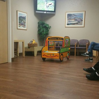 Peachwood Medical Group - Short Bus - Urgent Care Near Me - Clovis, California