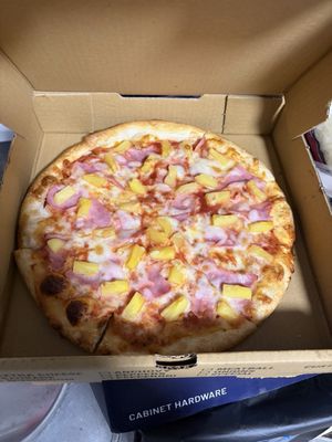 Toti's Pizza and Grill