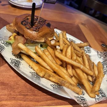 Ford's Garage Plano - American Standard Burger - Burgers Near Me - Plano, Texas Ford's Garage Plano - American Standard Burger - Burgers Near Me - Plano, Texas