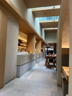 Plain Vanilla Tiong Bahru by null