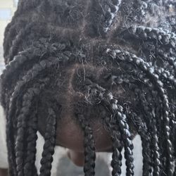 Lychilds Beauty Salon - 4 days after paying $200 for TRASH. Parts are crooked! Hair is bad quality. This shop is AWFUL.