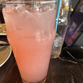 Finney's Crafthouse - Redlands - Raspberry lemonade - New American Near Me - Redlands, California