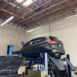 Karmasters Lube & Tune - Great job in and out within 30 minutes love the service here the people are great and courteous.