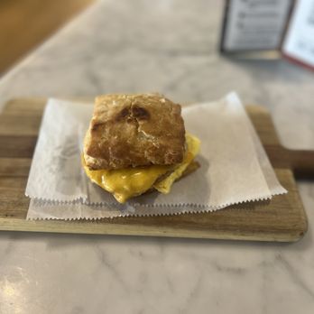 Viator Coffee Co. - Southern Hemisphere Breakfast Sandwich - Coffee & Tea Near Me - Elgin, Illinois