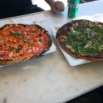 Sapori Di 786 Degrees - Fungi Lama on the right and Bombay Tikka Masala on the right. Both, very flavorful. Delicious. - Pizza Near Me - Pasadena, California Sapori Di 786 Degrees - Fungi Lama on the right and Bombay Tikka Masala on the right. Both, very flavorful. Delicious. - Pizza Near Me - Pasadena, California