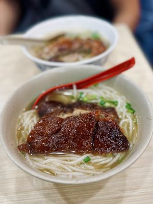 Yat Lok Restaurant (Central) by null