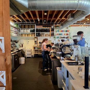 Meraki Coffee - Interior - Coffee & Tea Near Me - Eugene, Oregon