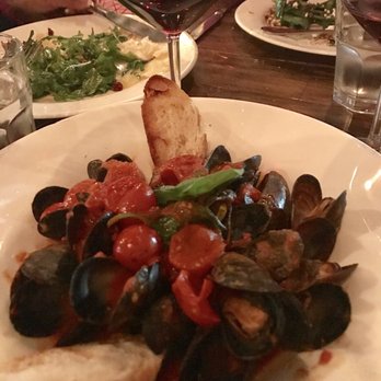 Aumm Aumm - Delicious muscles... - Wine Bars Near Me - North Bergen, New Jersey