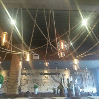 The Captain's Boil - Ceiling decor and lights - Seafood Near Me - Toronto, Ontario