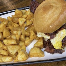 Elevate Breakfast Company - Variety of breakfast options, made with only the freshest local ingredients !