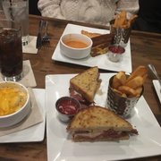 Craftway Kitchen 486 Photos 353 Reviews American New 5809 Preston Rd Plano Tx United States Restaurant Reviews Phone Number Yelp