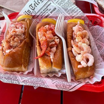 Lobster West - Lobster Roll Crab Roll Shrimp Roll - Seafood Near Me - Coronado, California