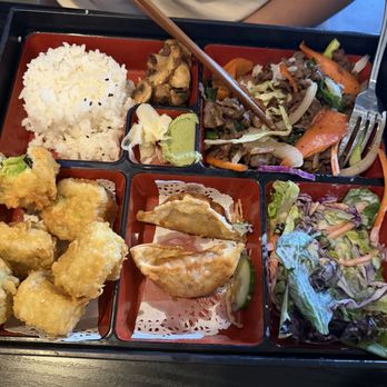 JIN Sushi- Brimhall & Allen - Bulgogi bento box - Sushi Bars Near Me - Bakersfield, California JIN Sushi- Brimhall & Allen - Bulgogi bento box - Sushi Bars Near Me - Bakersfield, California