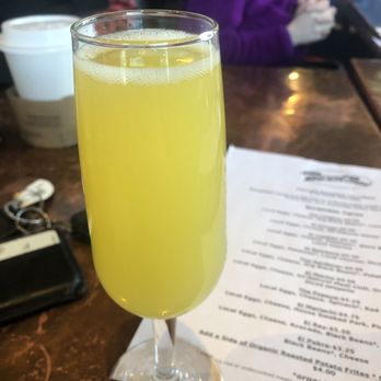 Beer Run - Who doesn't like mimosas - New American Near Me - Charlottesville, Virginia