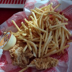 Freddy's Frozen Custard & Steakburgers - Kids chicken tenders meal