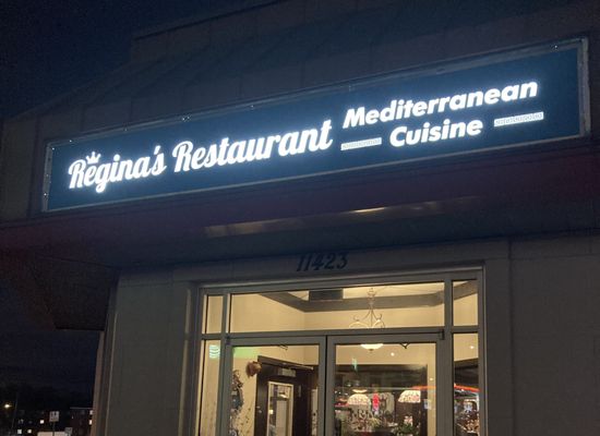 Regina's Restaurant by null