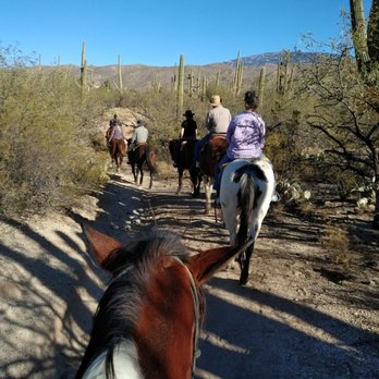 Tanque Verde Guest Ranch - Hotels Near Me - Tucson, Arizona