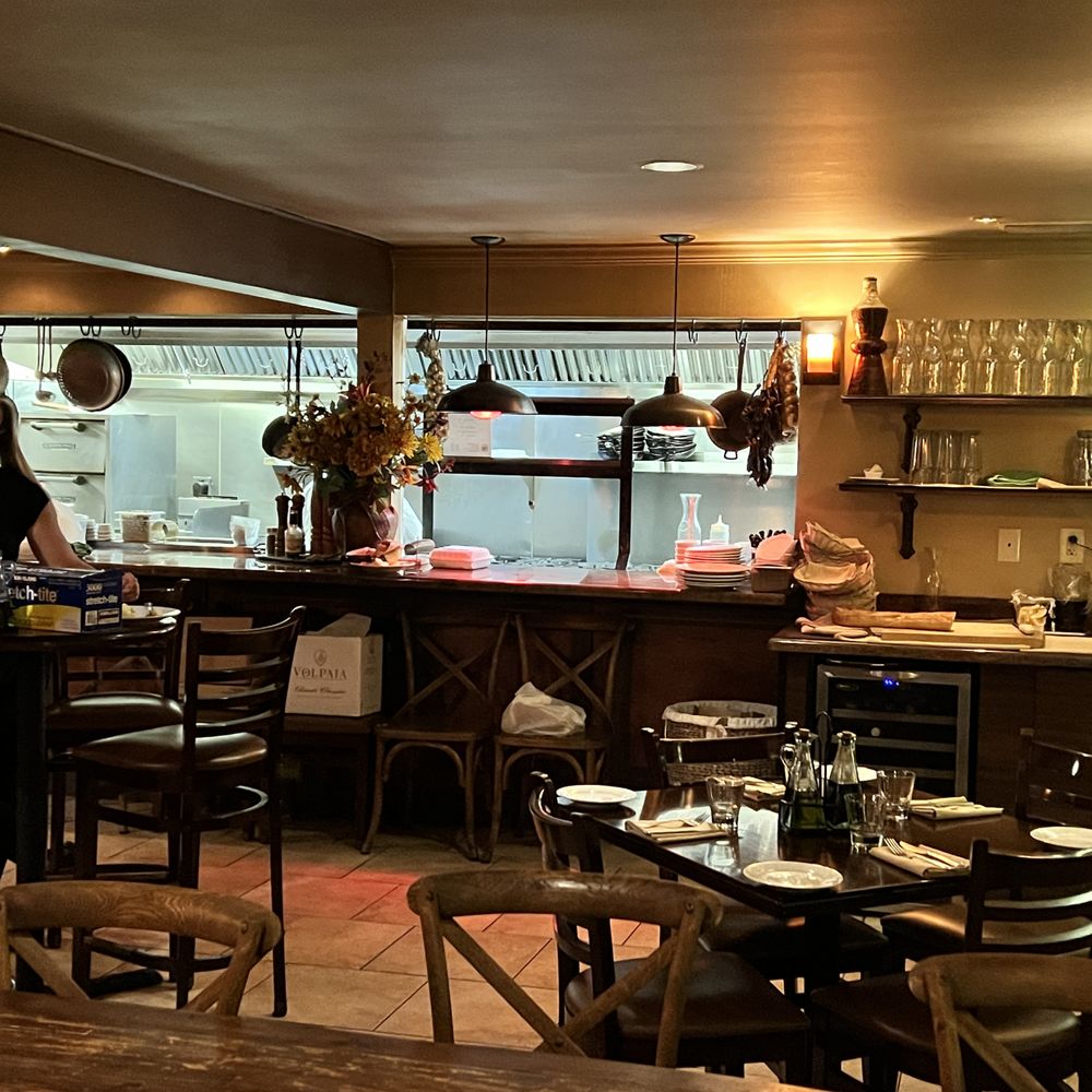 Chianti Cucina - a restaurant with a chef preparing food - Italian Near Me - Novato, California Chianti Cucina - a restaurant with a chef preparing food - Italian Near Me - Novato, California