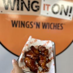 Wing It On!