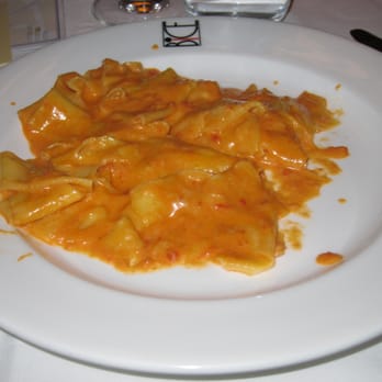 Bice - Pappardelle della casa al telefono - Italian Near Me - Milan, Michigan