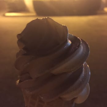 Custard Corner - Small twist custard - Ice Cream & Frozen Yogurt Near Me - Buffalo, New York Custard Corner - Small twist custard - Ice Cream & Frozen Yogurt Near Me - Buffalo, New York