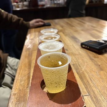 Bold Rock Nellysford Cidery - Flight - Tours Near Me - Nellysford, Virginia Bold Rock Nellysford Cidery - Flight - Tours Near Me - Nellysford, Virginia