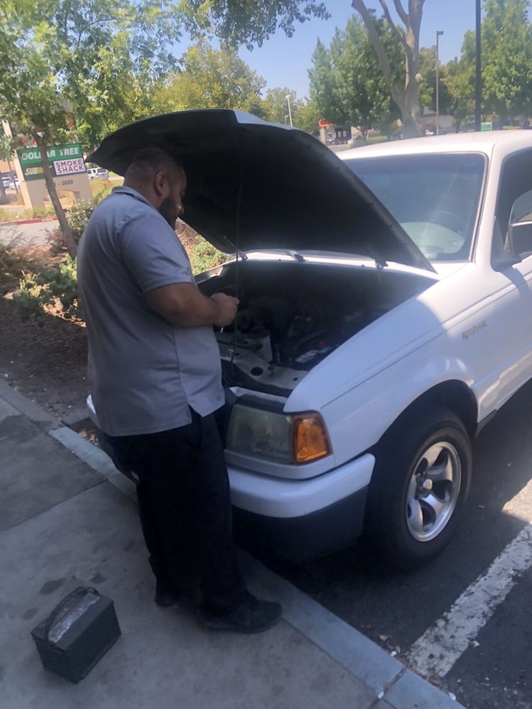 AUTOZONE AUTO PARTS Updated June 2024 38 Reviews 3609 Bradshaw Rd