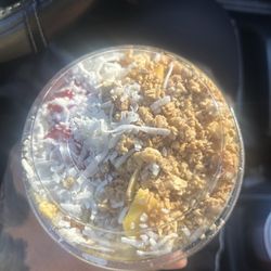 Palmas Juice Bar & Cafe - Granola, açaí fruit