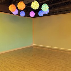 PC Beach Yoga - The beautiful yoga room :)