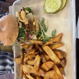 Fried chicken sandwich