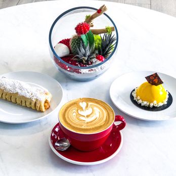 Magic City Perks - Apple Turnover, Passion Fruit and Latte - Coffee & Tea Near Me - Miami, Florida