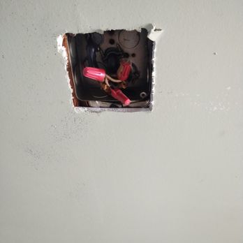Just fix it - Electric repairs or replacements - Handyman Near Me - Florence, Kentucky Just fix it - Electric repairs or replacements - Handyman Near Me - Florence, Kentucky