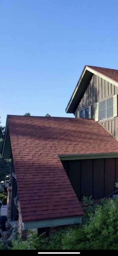Slide of A2Z Roofing