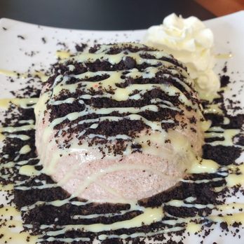 Vampire Penguin Evans - Cookies & cream - Shaved Ice Near Me - Evans, Georgia