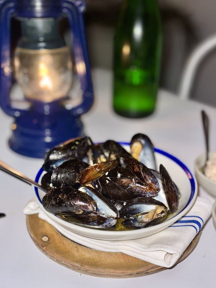 Mandolin Aegean Bistro