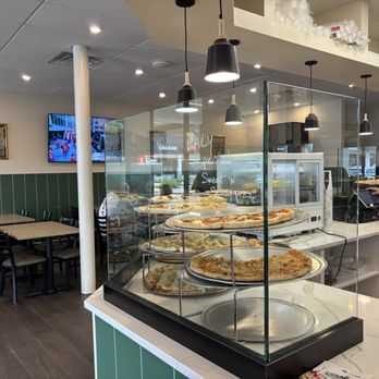 Tony's NY Pizza - Pizza Selection - Pizza Near Me - Fairfax, Virginia