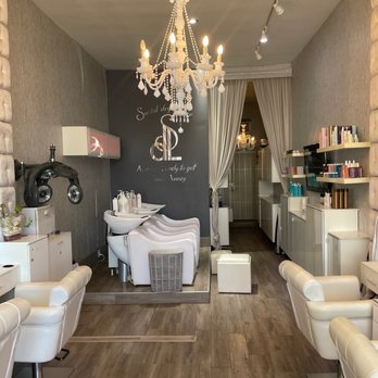 Social Dry Lounge - Blow Dry/Out Services Near Me - Corona Del Mar, California Social Dry Lounge - Blow Dry/Out Services Near Me - Corona Del Mar, California