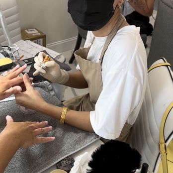 Inspire Nail Bar Olney - the tech that lied and said she was the manager - Nail Salons Near Me - Olney, Maryland
