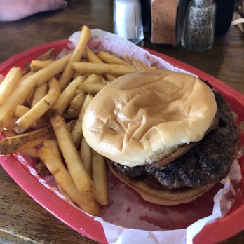 Grap's Burgers & Brews - Burgers Near Me - Belle Fourche, South Dakota