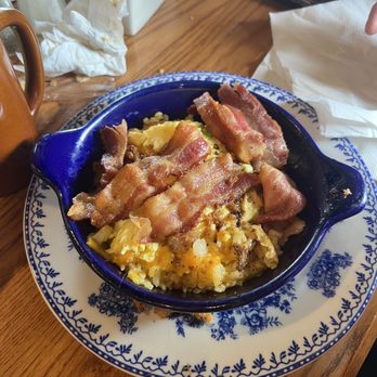 Cracker Barrel Old Country Store - Bacon n Egg Hashbrown Casserole - Breakfast & Brunch Near Me - Pembroke Pines, Florida