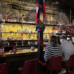 Home Slice Pizza - The bar