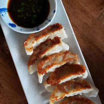 El Pez - gyoza. - Sushi Bars Near Me - San Diego, California El Pez - gyoza. - Sushi Bars Near Me - San Diego, California