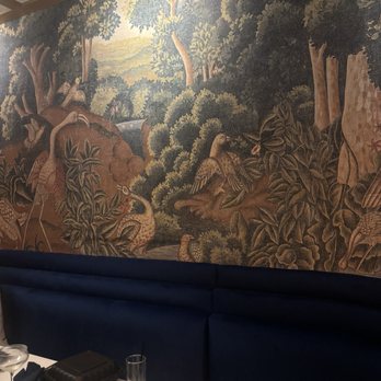 Eatori Market - Cocktail Bars Near Me - Detroit, Michigan